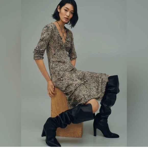 NWT Mango Dress Animal Print Long Sleeve Light Silk Feel Long Maxi Length Size 8 - Picture 14 of 15